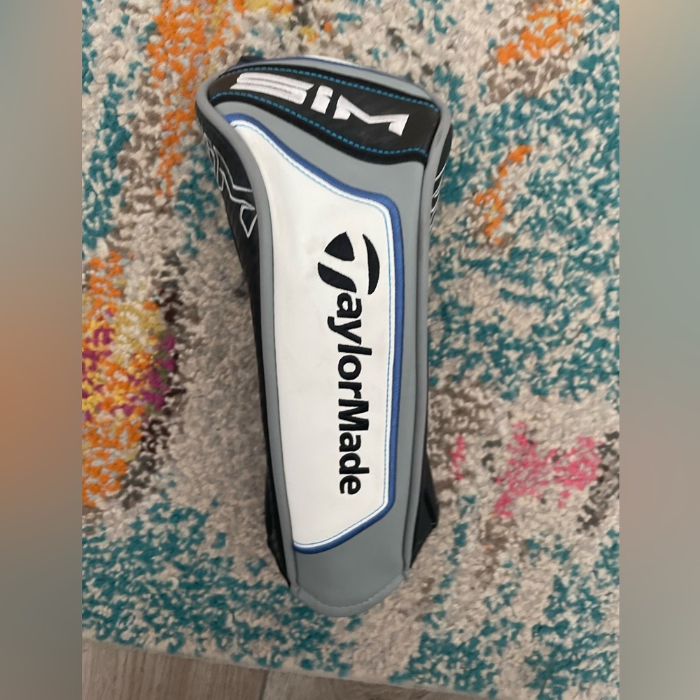 New Taylor Made SIM 3 wood head cover